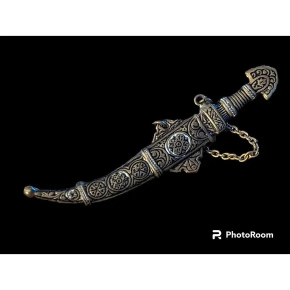 Black Gold Vintage Sword Sheath Lapel Pin Badge Collar Brooch SF Damascene 3in